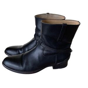 Frye Lindsay Plate Women Short Black Leather Pull On Strap Boots Size 7.5B